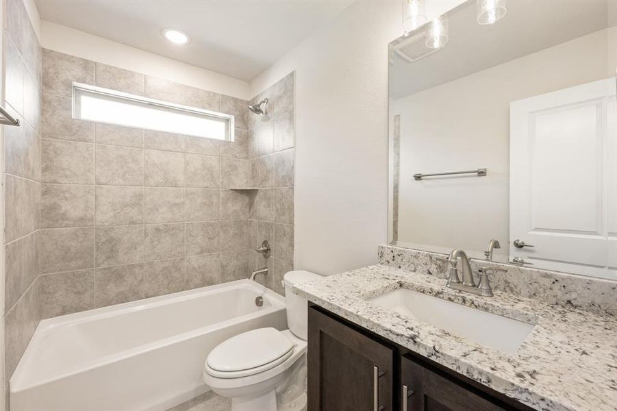 Furnished interior view inside a new home in Liberty, Melissa (Image 7). Furnished interior view inside a new home in Liberty, Melissa (Image 7).