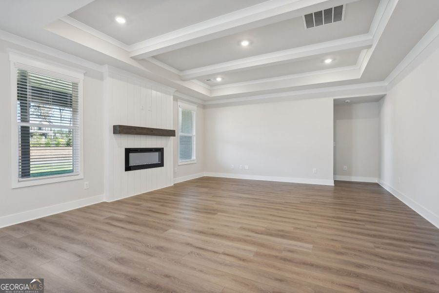 Spacious, unfurnished interior of a new home in Summerlin, Winder (Image 37).