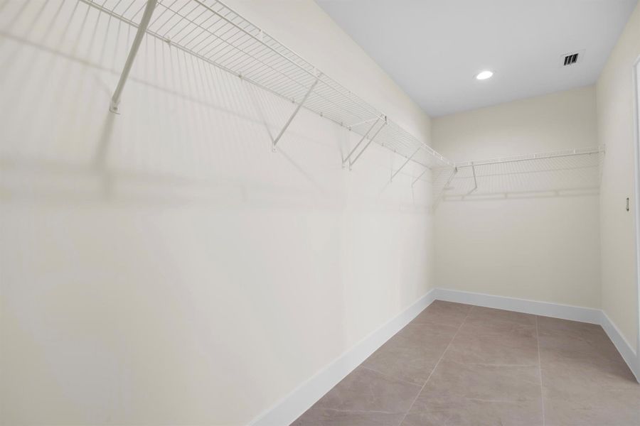 Spacious, unfurnished interior of a new home in , Fort Pierce (Image 49). Spacious, unfurnished interior of a new home in , Fort Pierce (Image 49).