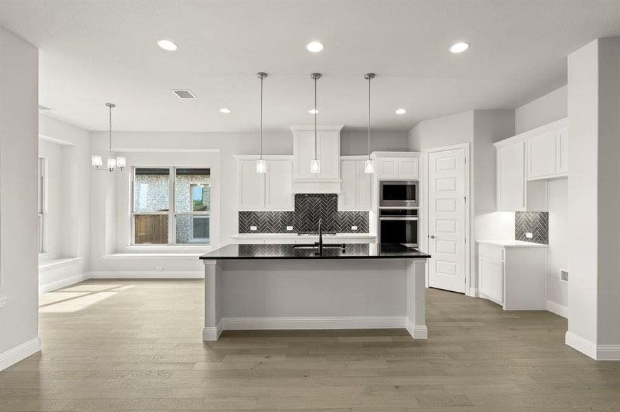 09. 3301 Agnew - Kitchen 09. 3301 Agnew - Kitchen