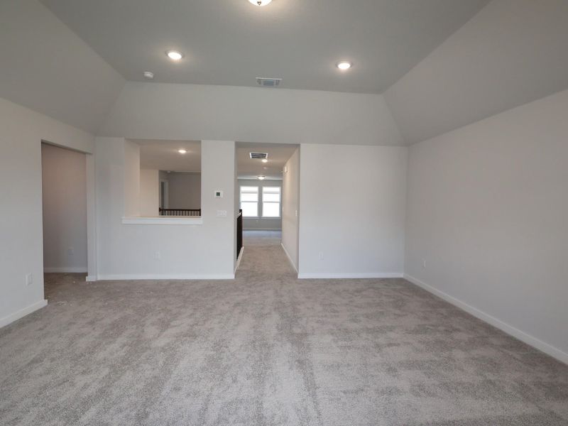 Spacious, unfurnished interior of a new home in Edgewood, Leander (Image 13). Spacious, unfurnished interior of a new home in Edgewood, Leander (Image 13).