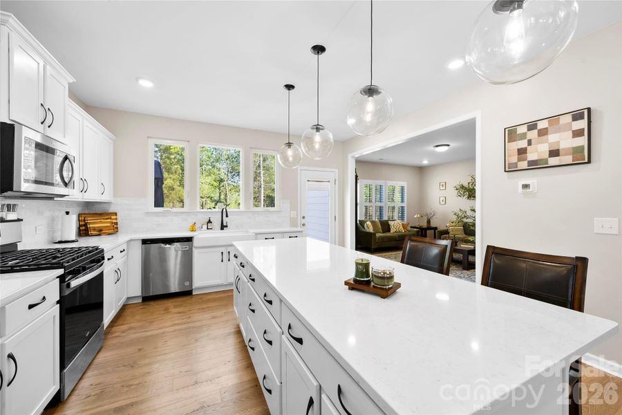 Furnished interior view inside a new home in Edgewater - The Links, Lancaster (Image 12).