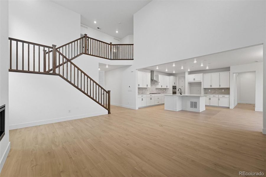 16575 W 93rd Place ~ Ready Now!