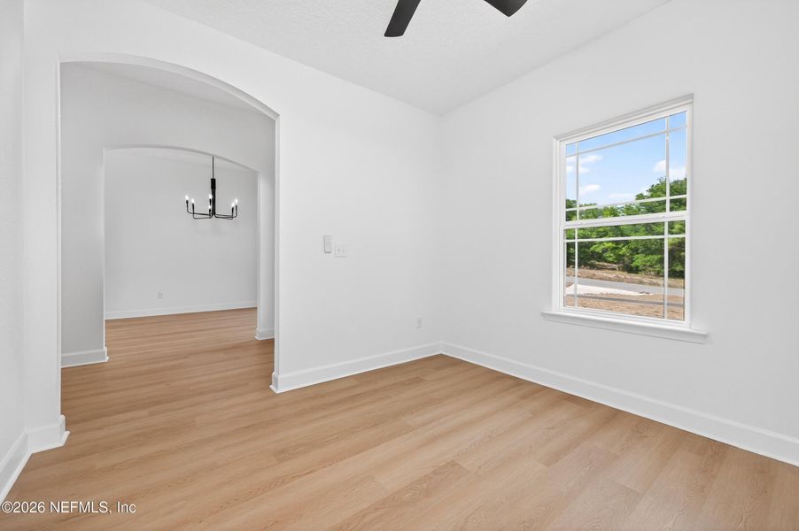 Spacious, unfurnished interior of a new home in , Keystone Heights (Image 23).