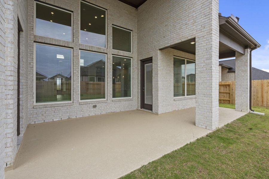 Exterior details and patio area of a home in Attwater 55s, Waller (Image 4).