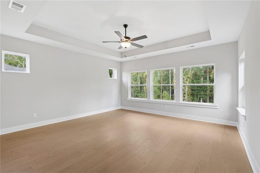 Spacious, unfurnished interior of a new home in Settingdown Farms, Cumming (Image 19).