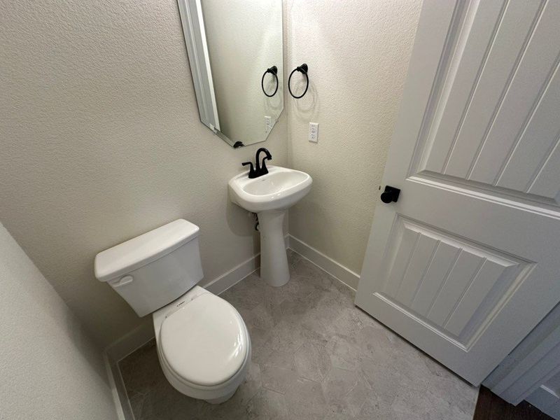 Furnished interior view inside a new home in Eagle Ridge Estates, Weatherford (Image 7).