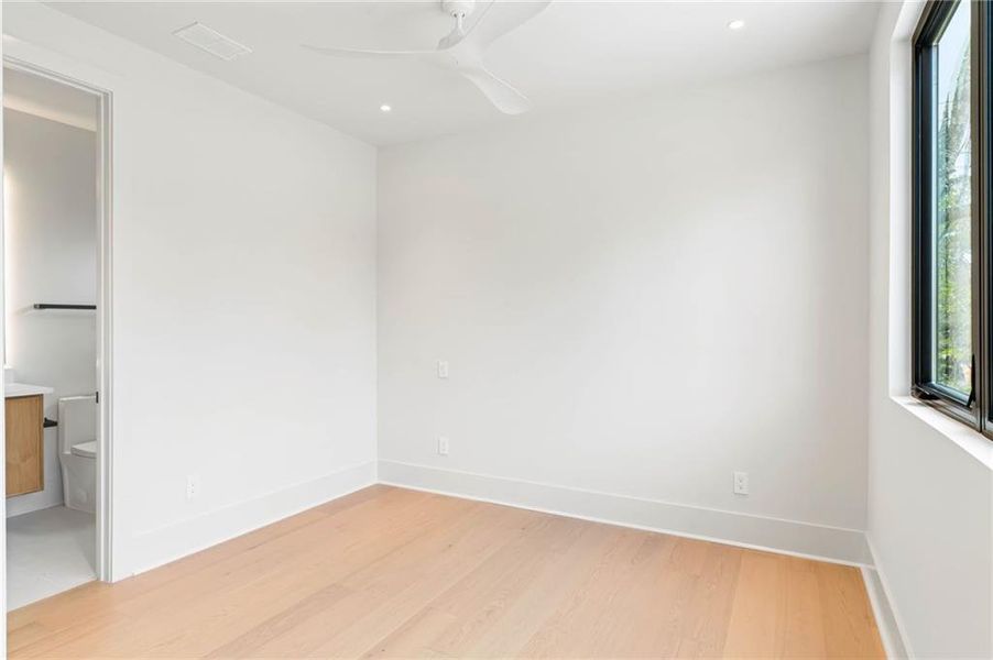 Spacious, unfurnished interior of a new home in , Brookhaven (Image 26). Spacious, unfurnished interior of a new home in , Brookhaven (Image 26).