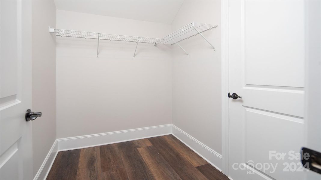 Bonus Room Closet