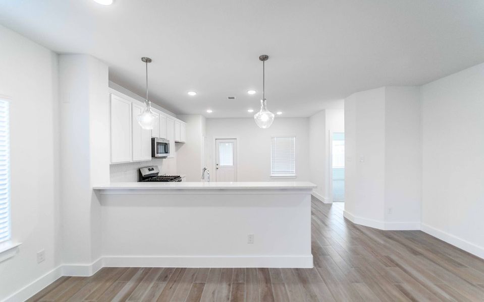 Furnished interior view inside a new home in River Ranch Meadows, Dayton (Image 3).