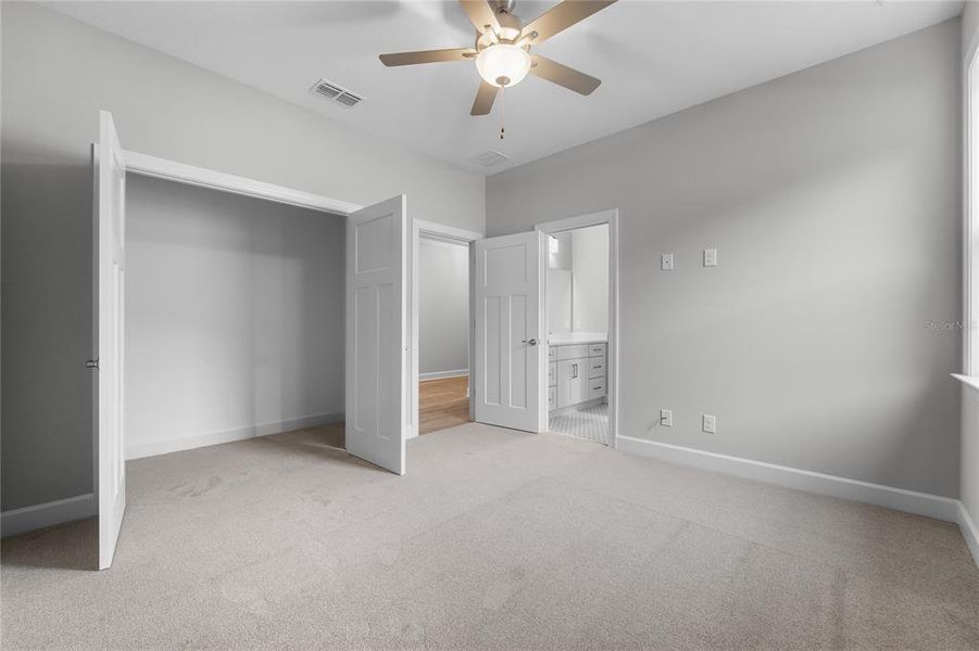 Spacious, unfurnished interior of a new home in , Mulberry (Image 34).