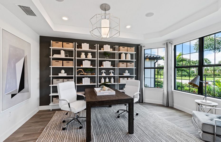 Flex room with optional tray ceiling