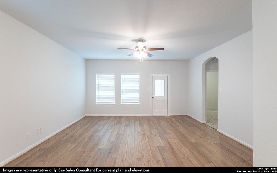 Spacious, unfurnished interior of a new home in Katzer Ranch, Converse (Image 9).