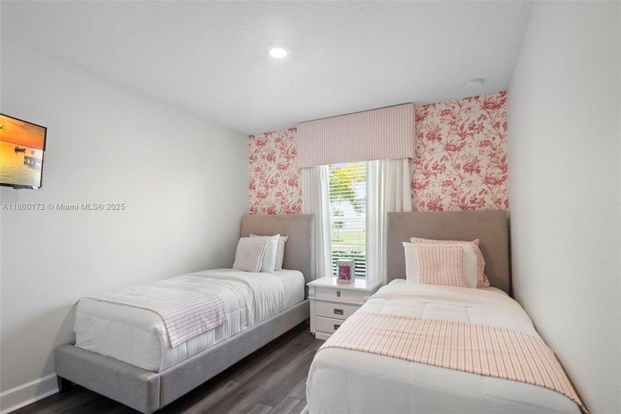 Furnished interior view inside a new home in , Davenport (Image 6).