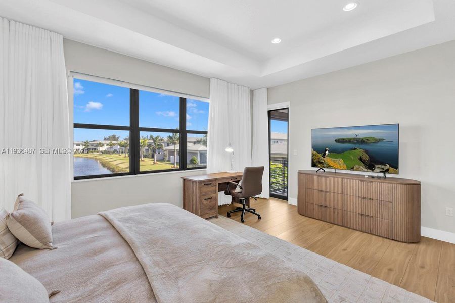 Furnished interior view inside a new home in , Boca Raton (Image 5).