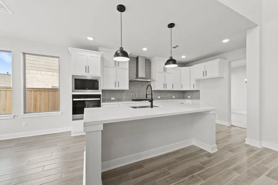 Representative image. Features, specifications, selections and colors may vary. Representative image. Features, specifications, selections and colors may vary.