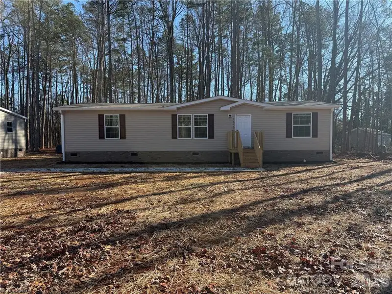 Image 6 of a home in .