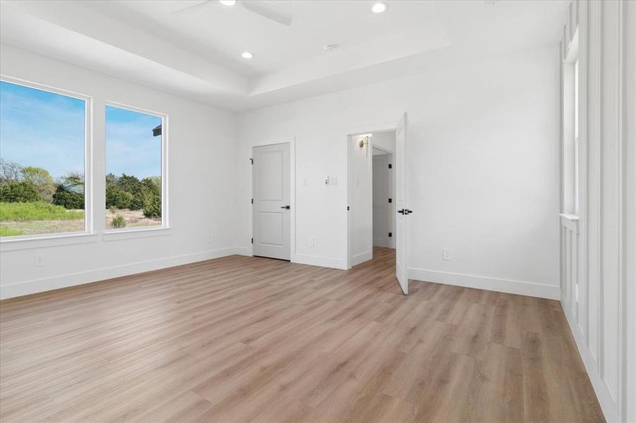 Spacious, unfurnished interior of a new home in , Glenn Heights (Image 34).