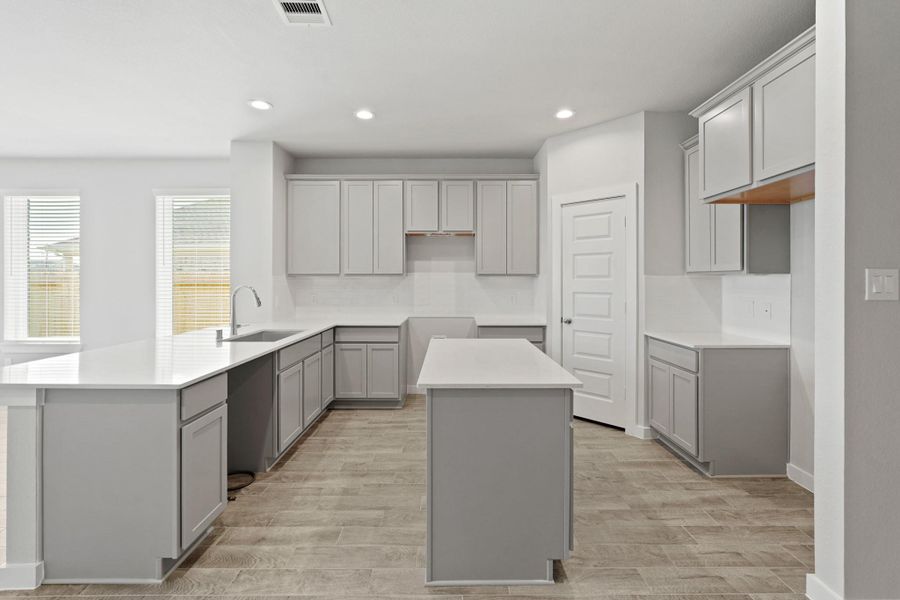 Image 36 of a home in Briarwood Crossing.