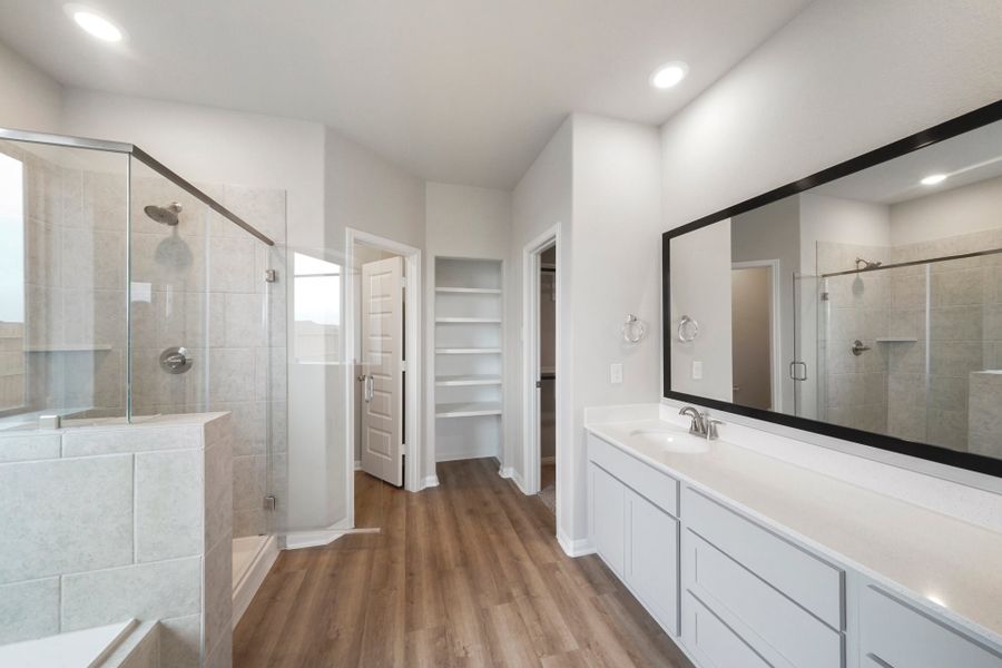 210 Valley Ranch Trail - Grant - Primary Bathroom