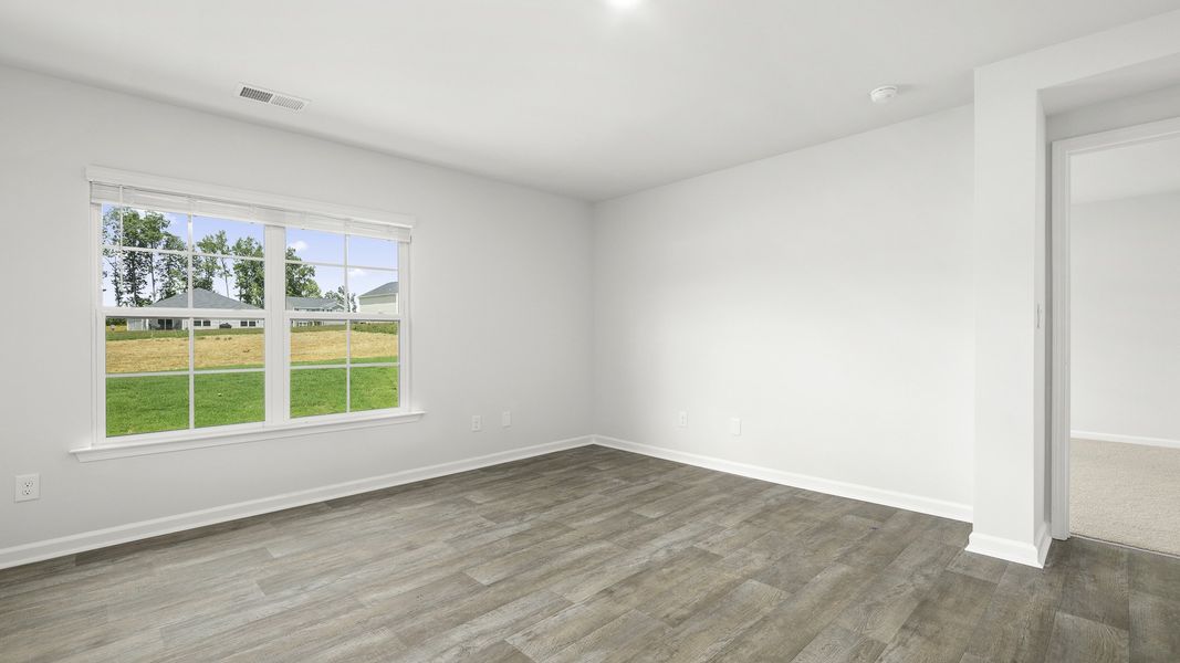 Spacious, unfurnished interior of a new home in English Farm, Archdale (Image 14).