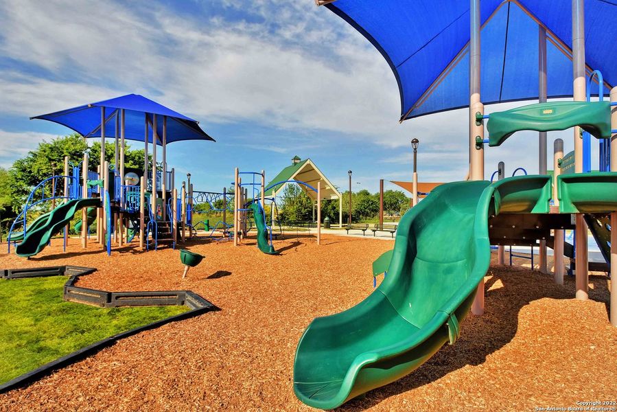Community amenities in Luckey Ranch, San Antonio (Image 11).