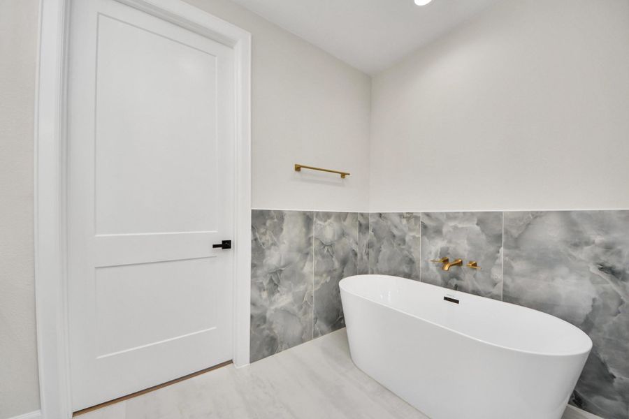 Furnished interior view inside a new home in , Houston (Image 11). Furnished interior view inside a new home in , Houston (Image 11).