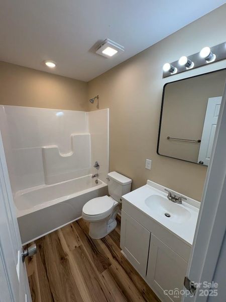 Furnished interior view inside a new home in , Shelby (Image 9).