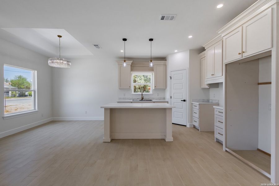 Furnished interior view inside a new home in , Eagle Pass (Image 11).