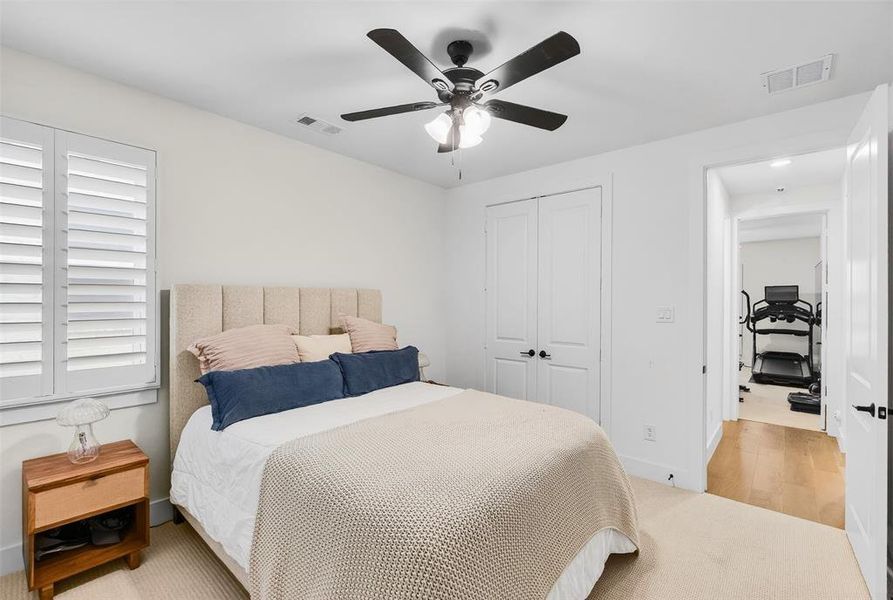 Furnished interior view inside a new home in Ten Mile Creek, Celina (Image 10).