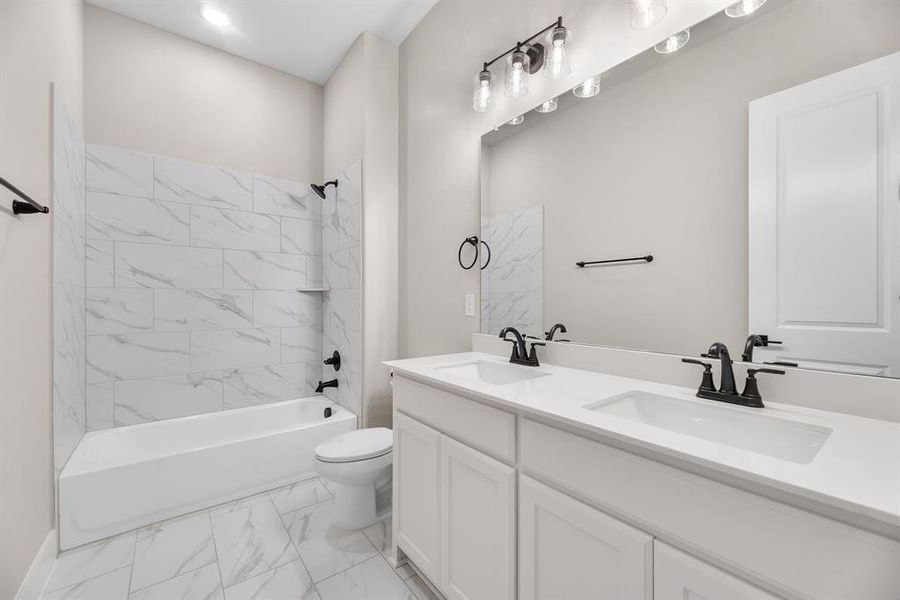 Furnished interior view inside a new home in Fannin Ranch, Leonard (Image 4). Furnished interior view inside a new home in Fannin Ranch, Leonard (Image 4).