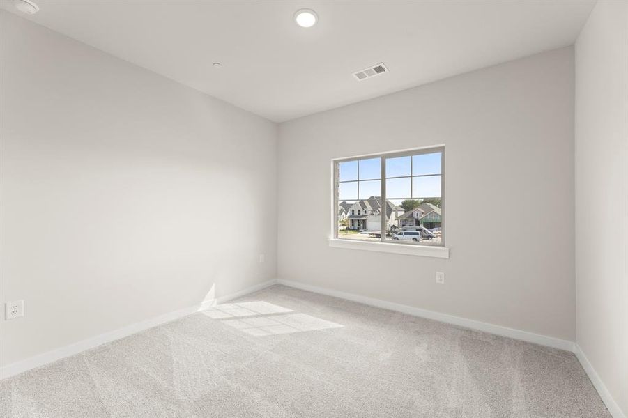 9015 Indianola_2540_Coral_Bed 3 9015 Indianola_2540_Coral_Bed 3