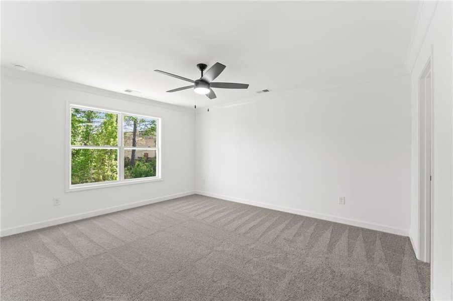 Spacious, unfurnished interior of a new home in Cherokee Township, Acworth (Image 23).