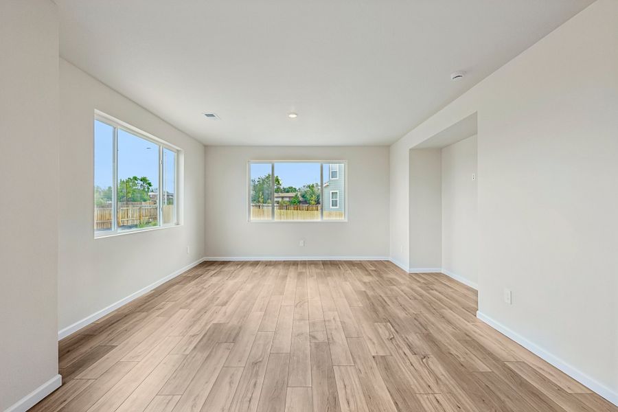 Spacious, unfurnished interior of a new home in Cherry Meadows, Brighton (Image 10).