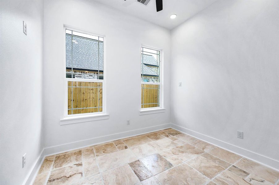 Spacious, unfurnished interior of a new home in , Needville (Image 18).