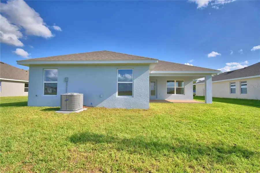 Exterior details and patio area of a home in Knights Landing, Lakeland (Image 4).