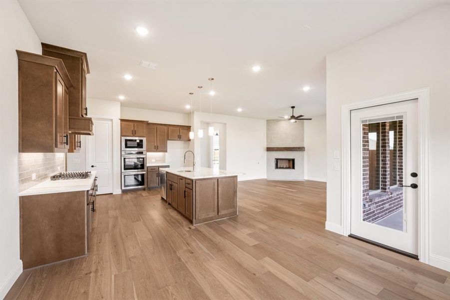 Furnished interior view inside a new home in Timberbrook, Justin (Image 13).