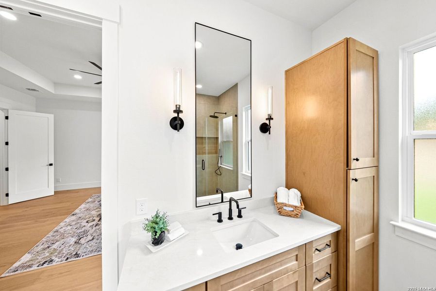 Furnished interior view inside a new home in , Boerne (Image 13).