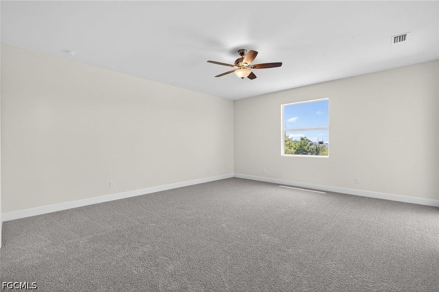 Spacious, unfurnished interior of a new home in Cape Coral, Cape Coral (Image 16). Spacious, unfurnished interior of a new home in Cape Coral, Cape Coral (Image 16).