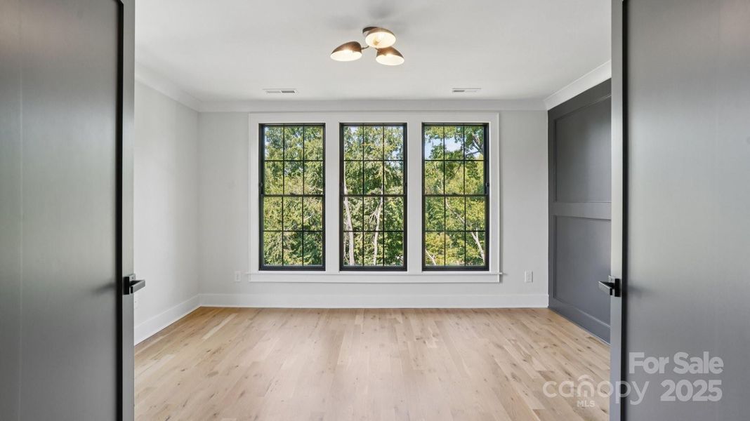 Spacious, unfurnished interior of a new home in , Charlotte (Image 25).
