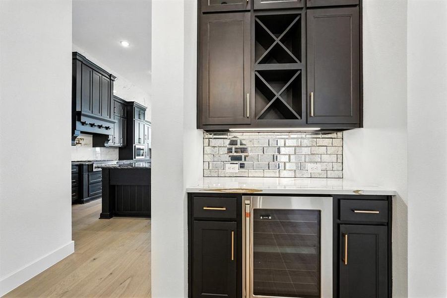 Furnished interior view inside a new home in Saddle Star Estates, Rockwall (Image 14).