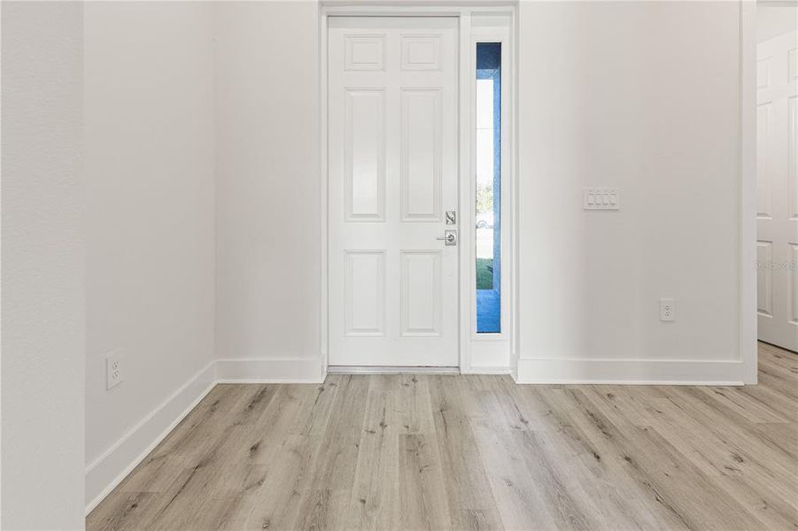 Spacious, unfurnished interior of a new home in , Port Charlotte (Image 19). Spacious, unfurnished interior of a new home in , Port Charlotte (Image 19).