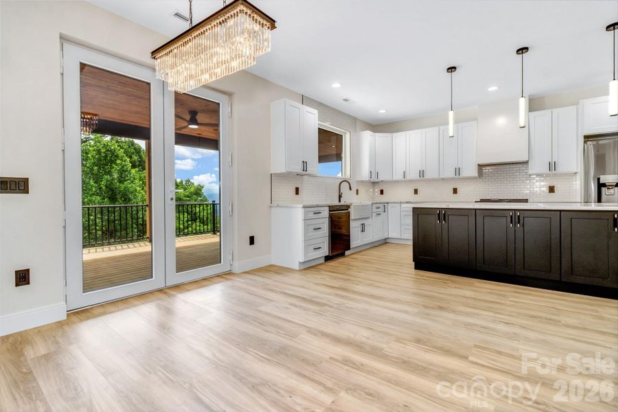 Image 44 of a home in .
