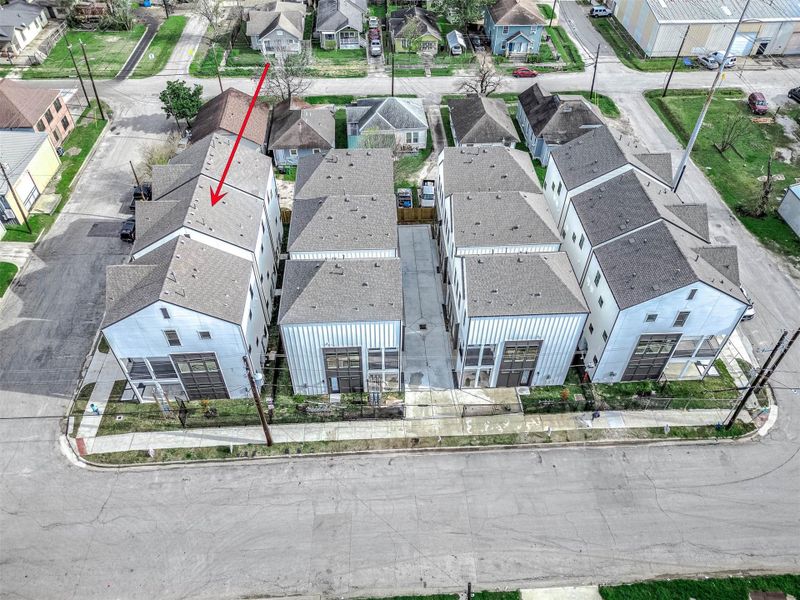 This is a beautifully designed 12 home community located in the EADO area. Walkable to starbucks and other shopping/restaurants/bars very close! This is a beautifully designed 12 home community located in the EADO area. Walkable to starbucks and other shopping/restaurants/bars very close!