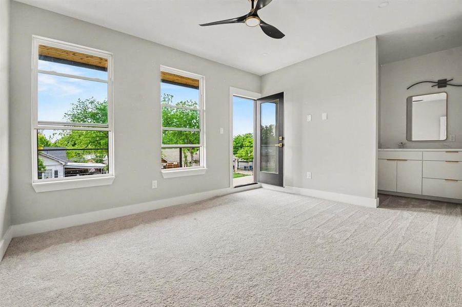 Spacious, unfurnished interior of a new home in , Dallas (Image 25). Spacious, unfurnished interior of a new home in , Dallas (Image 25).