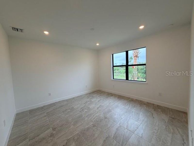 Spacious, unfurnished interior of a new home in Del Webb Catalina, Lakewood Ranch (Image 10). Spacious, unfurnished interior of a new home in Del Webb Catalina, Lakewood Ranch (Image 10).