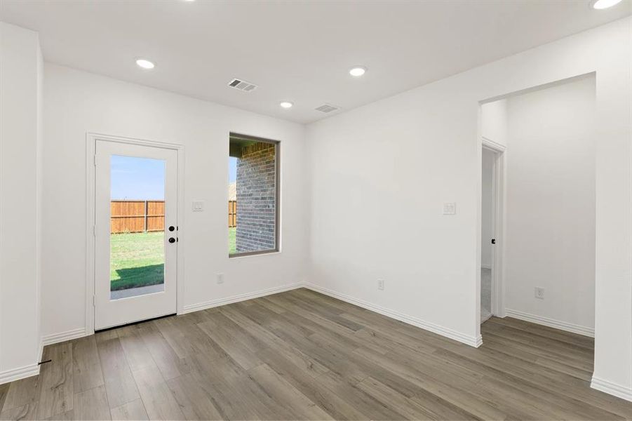 Spacious, unfurnished interior of a new home in Gateway Parks, Forney (Image 19).