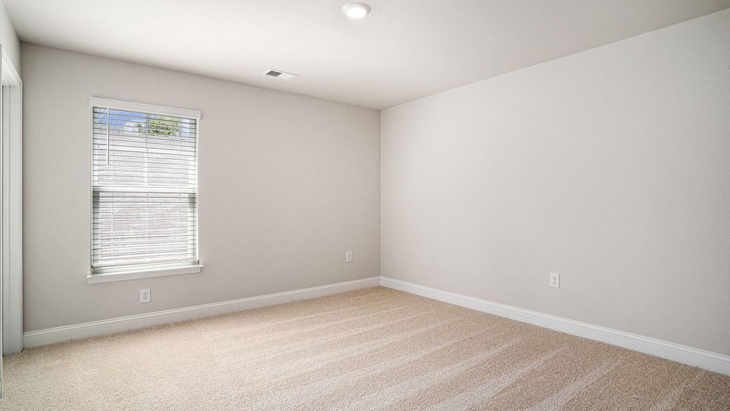 Spacious, unfurnished interior of a new home in Shell Pointe, Gilbert (Image 26). Spacious, unfurnished interior of a new home in Shell Pointe, Gilbert (Image 26).