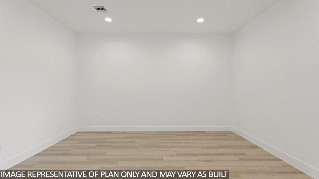 Spacious, unfurnished interior of a new home in Silverthorne, Conroe (Image 21).