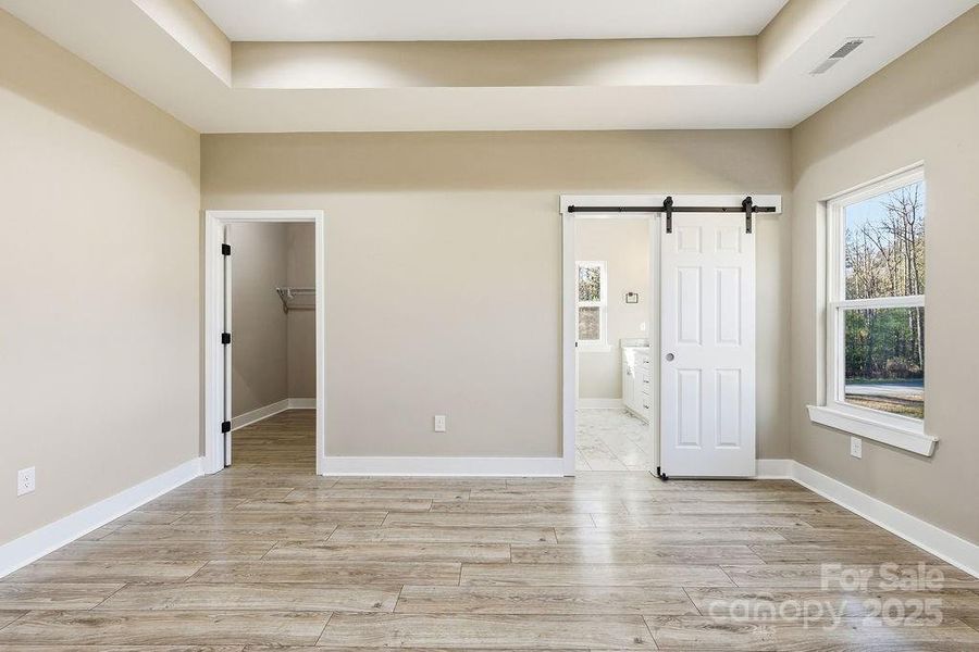 Spacious, unfurnished interior of a new home in , Hendersonville (Image 39).